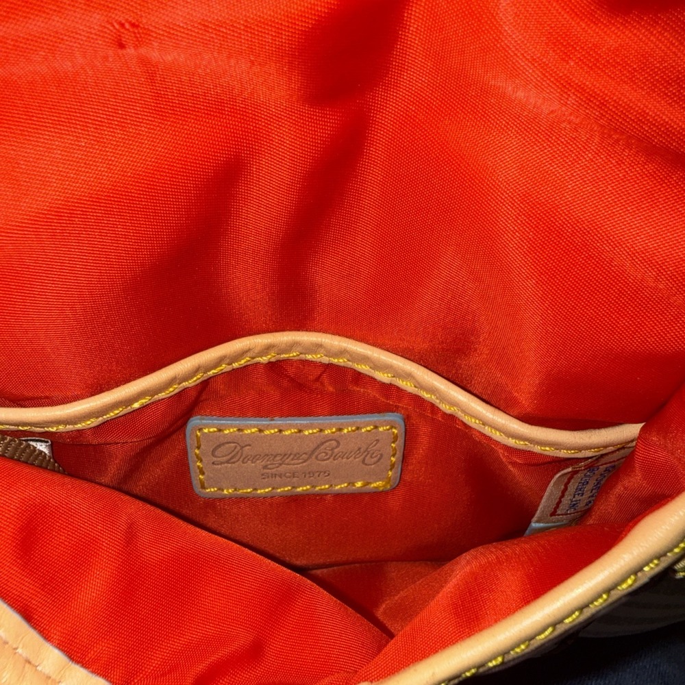 Dooney & Bourke Disney Character Buttons Crossbody Bag - Purse - Picture 12 of 13